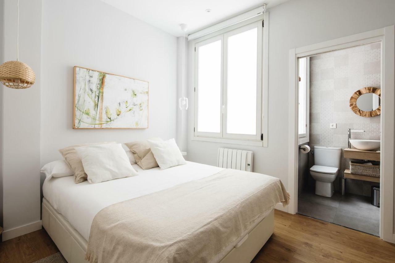 Urbieta Suite Apartment Сан Себастиан Екстериор снимка